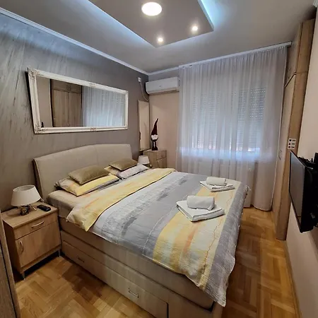 Apartment Lux Sanja 1